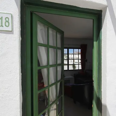 Zafiros In Puerto Del Carmen Aircond & Wifi & Dishwasher Apartment Tias