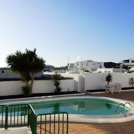 Zafiros In Puerto Del Carmen Aircond & Wifi & Dishwasher Tias